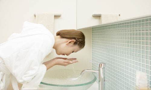 怎么打造韩国水光肌,韩国女生的水光肌怎样养成的