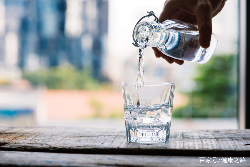 春天容易口干舌燥怎么办，教你在饮食上进行缓解