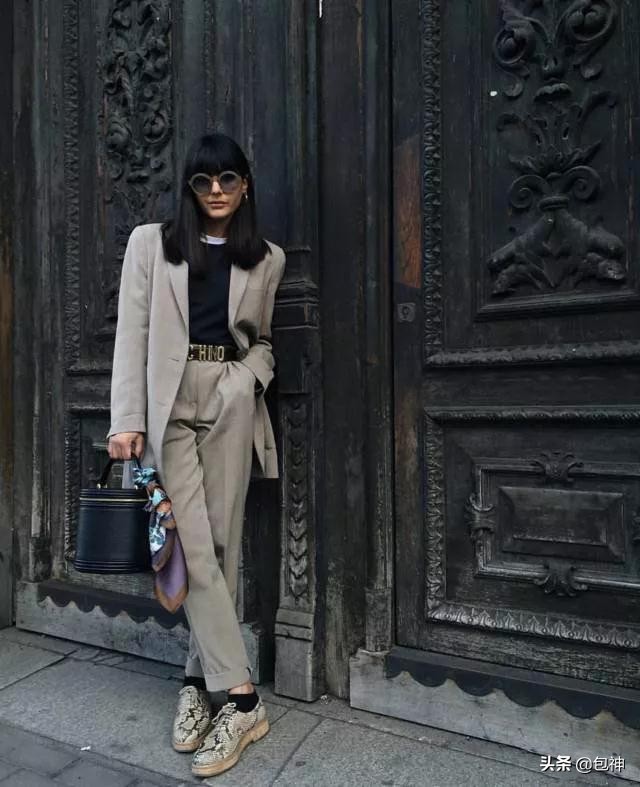 vintagedior虞书欣,杨幂虞书欣gucci