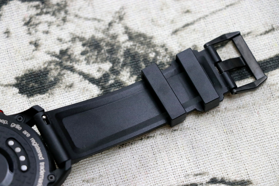 可以独立插卡登录微信的jeep手表,jeep可以插卡的手表哪个比较好