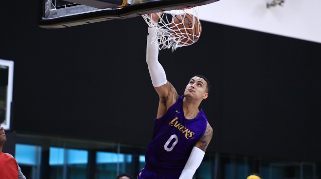 湖人最新伤病报告！詹姆斯拉伤胸肌或将休战，库兹马大概率复出