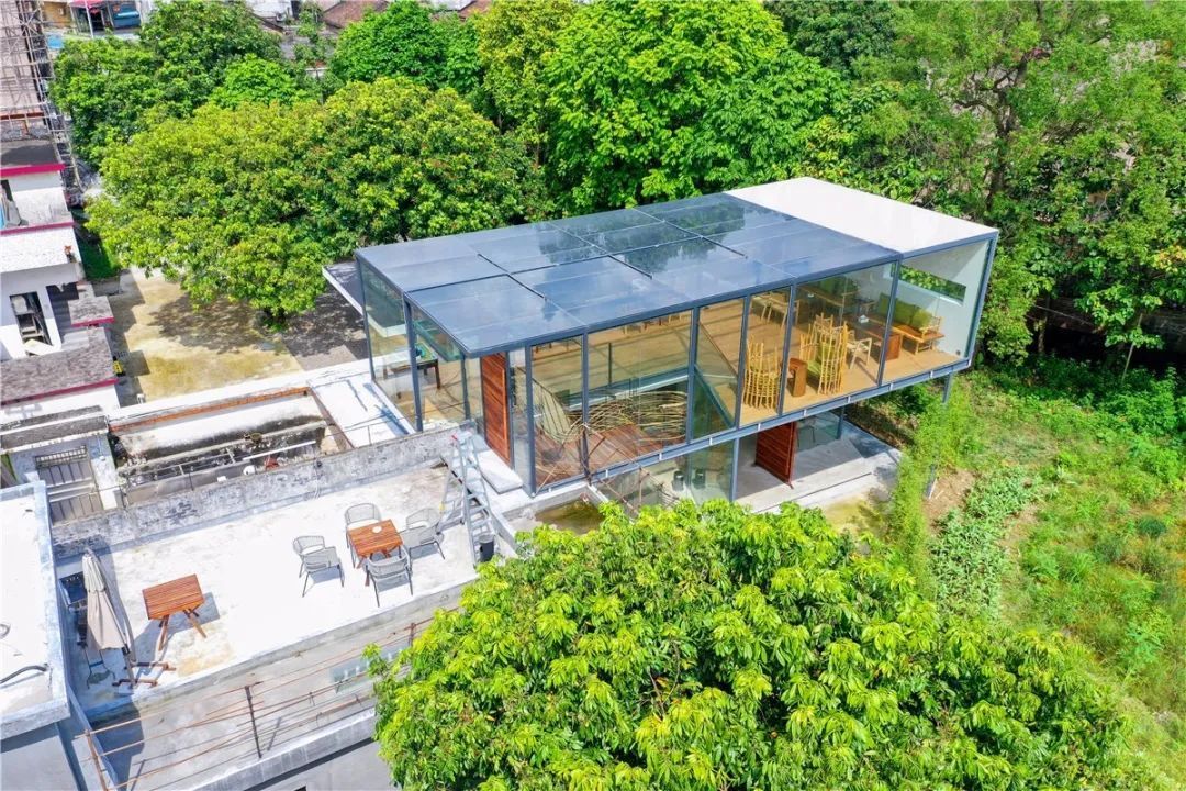 这5家海景民宿躺在床上就能看海,极有格调的纯白泳池民宿