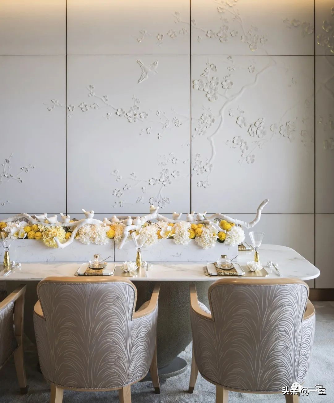 梁志天唐忠汉排名,现代风背景墙作品