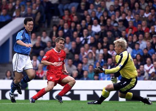 舒梅切尔年轻时刚来曼联,曼联舒梅切尔多少岁加入曼城