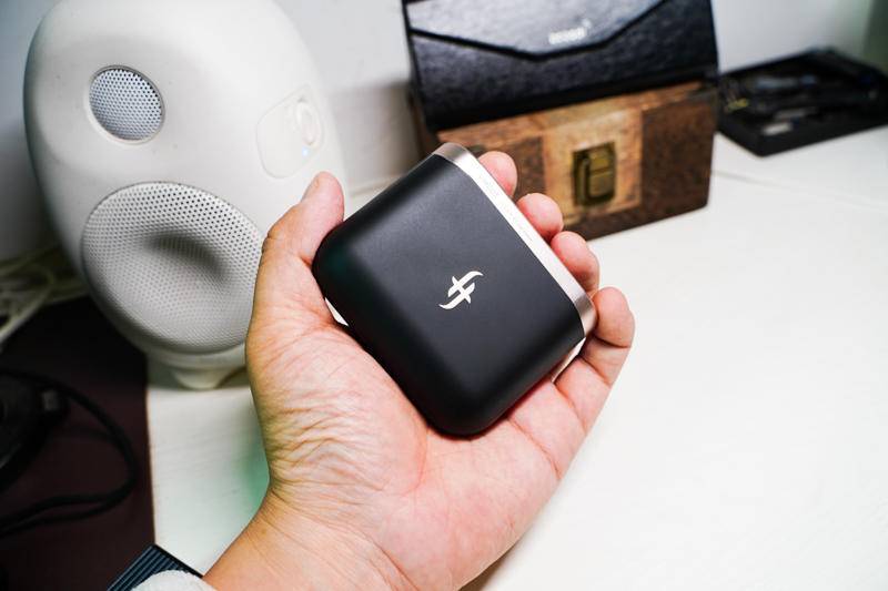 兴戈apt7耳机好吗,兴戈em2r和兴戈日蚀apt7对比