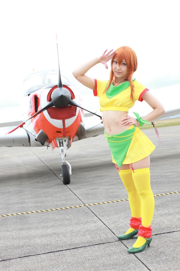 知名军事杂志进行重大改版，二次元萌妹登封面