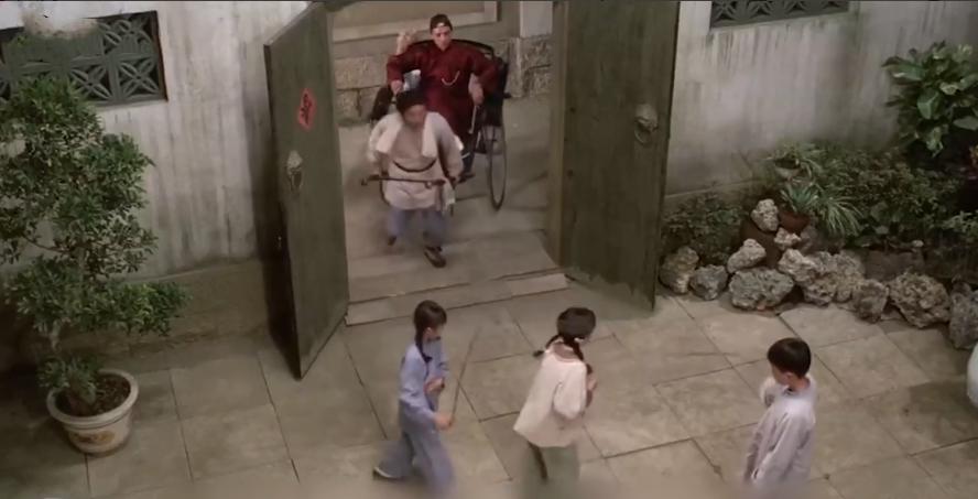 贫贱女子贪图富贵嫁入豪门，却与小叔暧昧逼死残疾丈夫：《怨女》