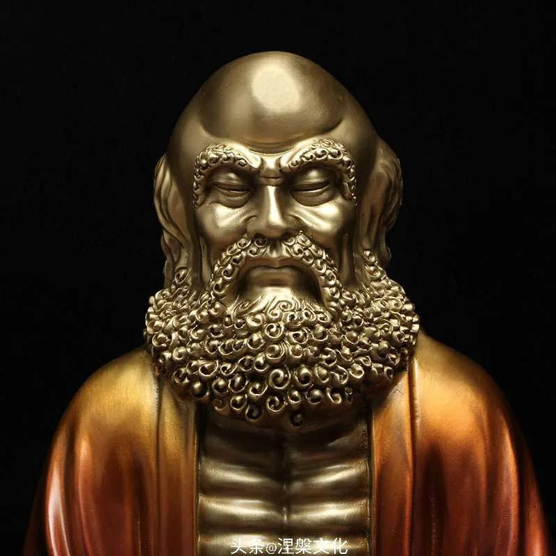 佛教里面的达摩祖师故事,达摩祖师传奇佛教版