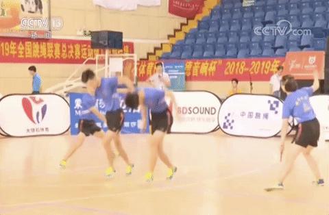 “跳”进世界!一根跳绳改变了这些乡村少年的命运