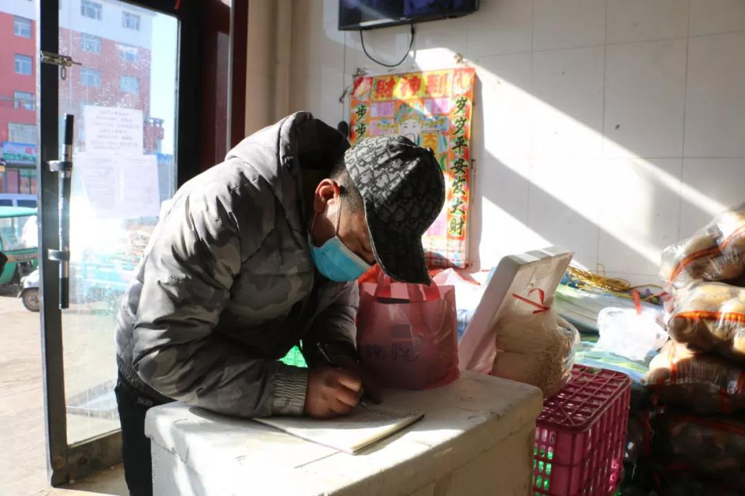 9小时，50张图，带您看全村最靓“代购员”