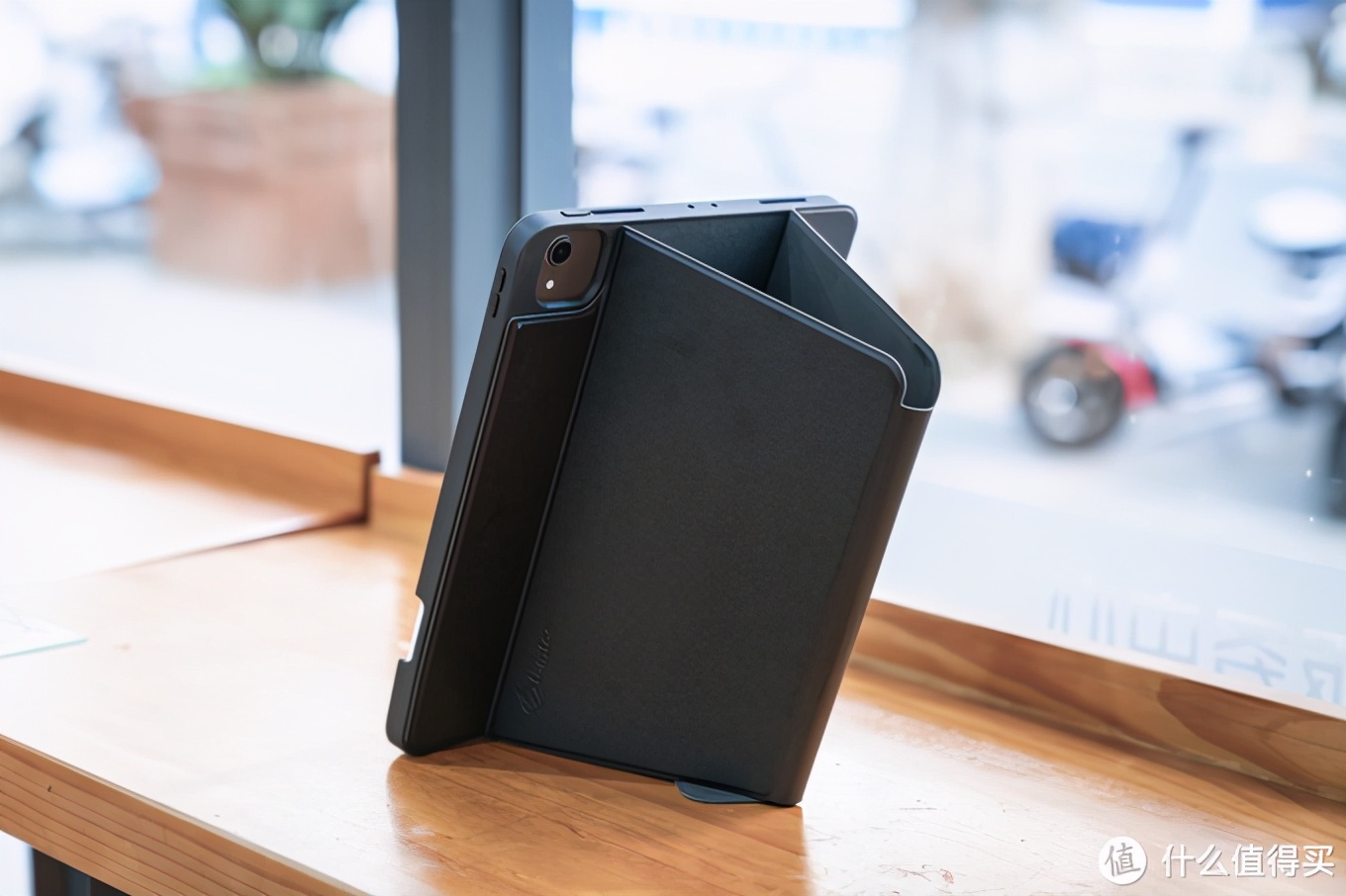 ipadpro有哪些好用的相关配件,ipad上有哪些实用的令人惊艳的app