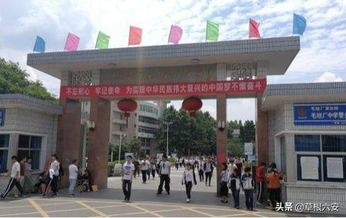 六安有几所毛坦厂中学,六安市毛坦厂中学是重点高中吗