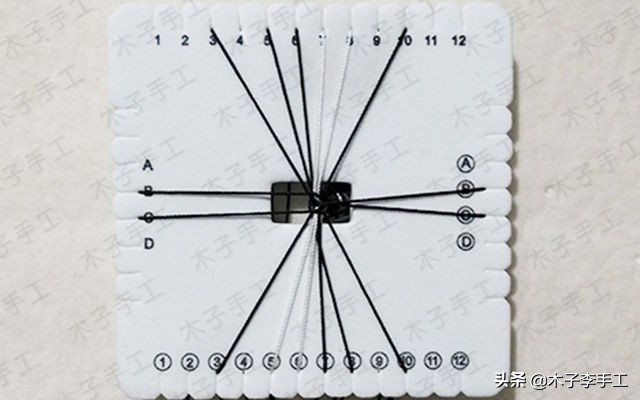 方形盘编器编手机挂绳,盘编手机挂绳编织教程