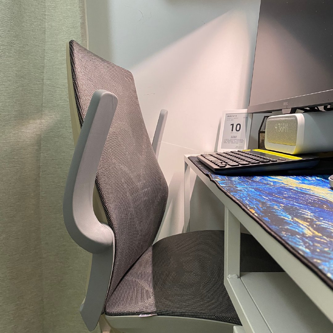 120平米办公空间,空间不大用什么桌子