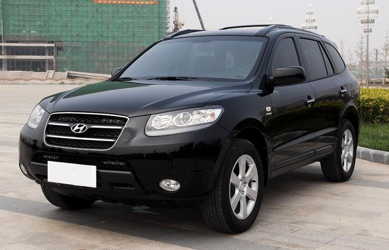 定位和汉兰达相同的进口中型SUV07款9万公里现代胜达6万值吗