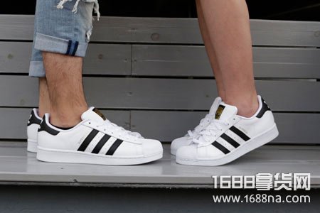 阿迪达斯贝壳头怎么辨别真假阿迪达斯贝壳头怎么清洗