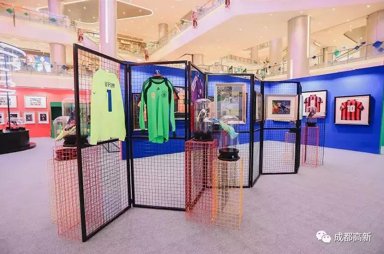 球迷，小高请你来“约会”足球巨星