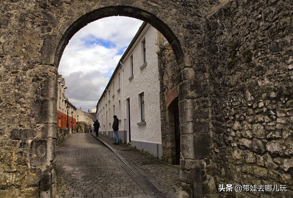 爱尔兰翡翠岛旅游景点,翡翠岛