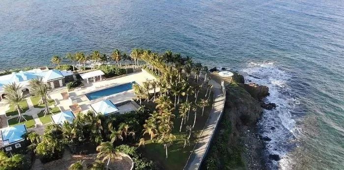 诱骗少女，权色交易，美国富豪20年铸造“处女岛”，打通政界人脉