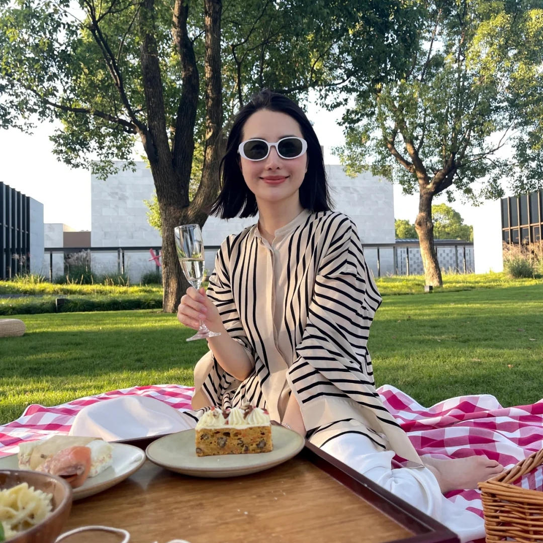 董花花与蒋凡现在怎么样了,阔太太落魄后生活水平