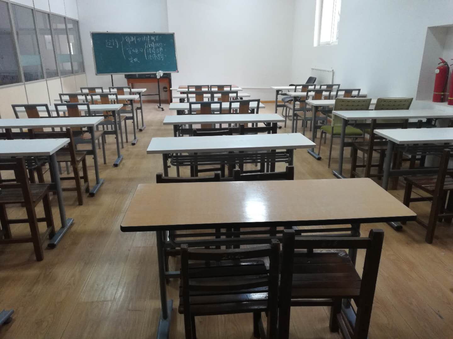 老人的快乐时光养老院,老人安享幸福晚年生活的家园