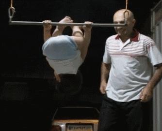 拥有6块腹肌的5岁孩子，人送外号“小泰山”！成年人都要跪了……