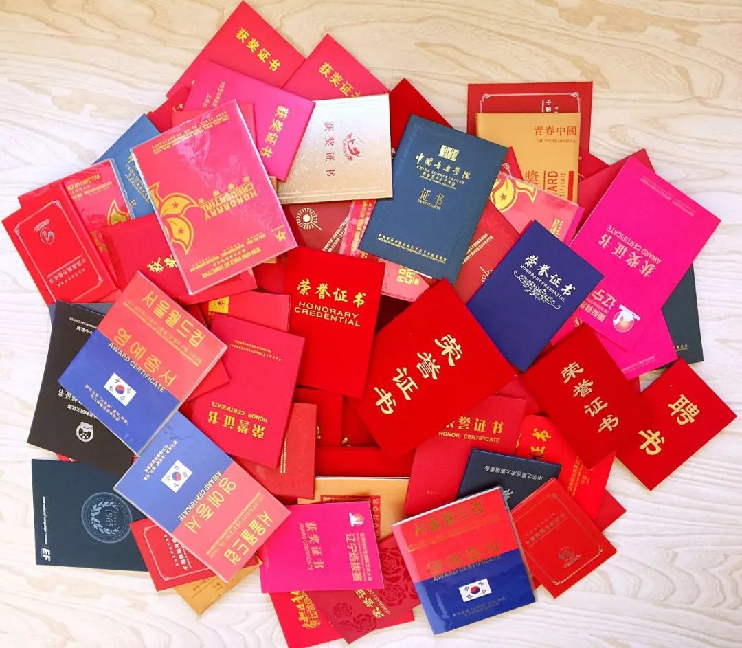 艺术榜样丨开七张岚曦：斩获大奖无数，同龄人眼中的小明星