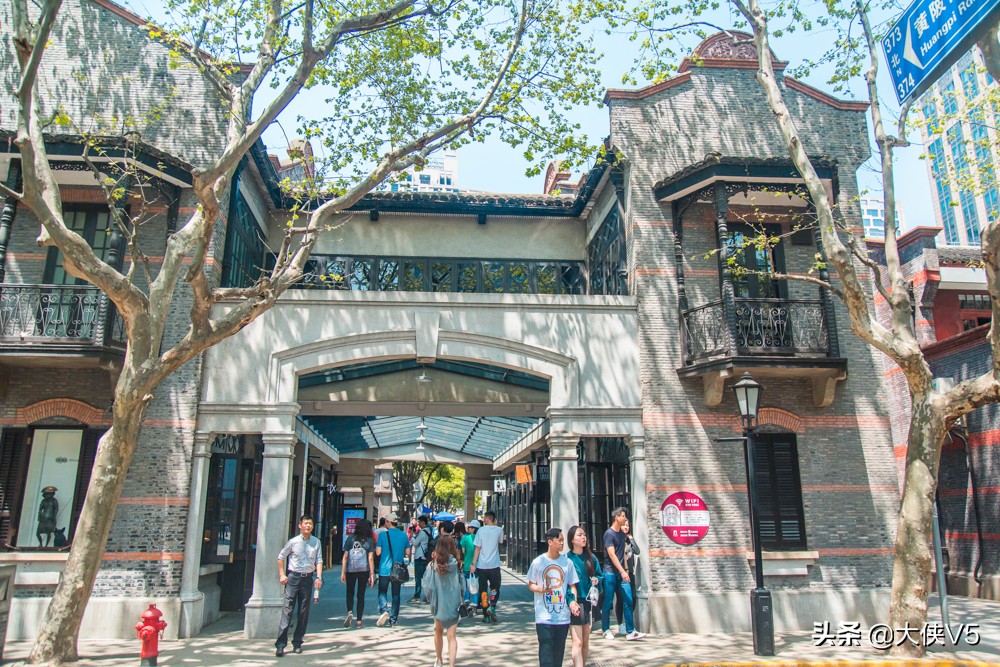 上海旅游值得打卡的酒店,来上海玩住哪里性价比比较高