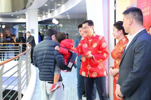 腾讯员工入职第二年工资待遇,腾讯公司中层员工待遇