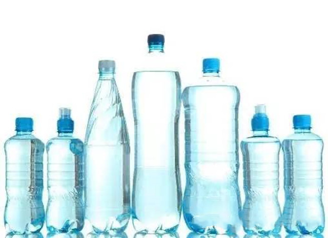 隔离洗完脸能直接涂吗,做完清洁脸可以涂隔离吗