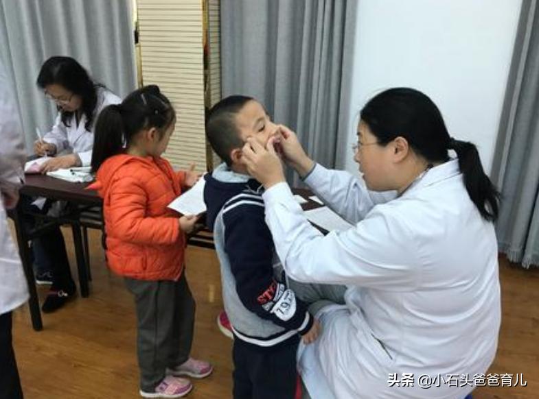 儿童4周岁天天刷牙还是不断蛀牙,小孩子天天刷牙还是长虫牙