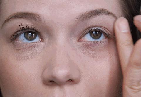 去眼袋用痔疮膏可以吗,小红书去眼袋的眼霜能用吗