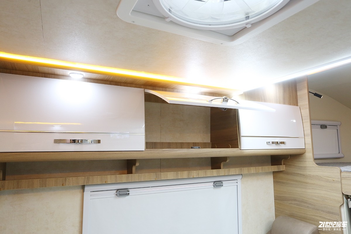 途佳房车上汽轻卡快运h300,途佳房车h300价格