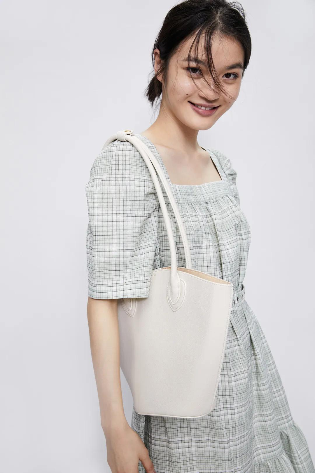 实用又好看的单肩包,轻便百搭能装斜挎包小众