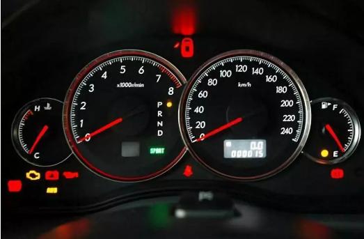 油表显示和实际油耗相差多少,油表的显示和实际油耗一样的吗