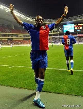 上海申花职业化球衣全记录,上海申花最新外援名单