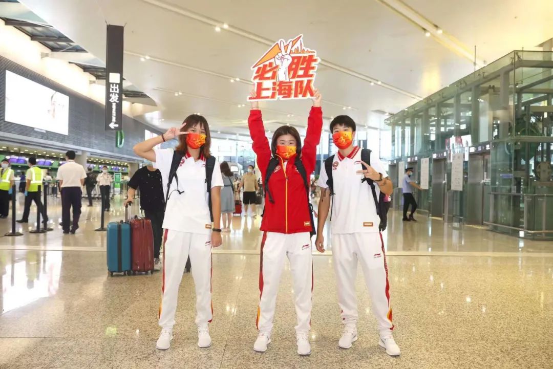 华政女孩最新完整视频,华政女孩