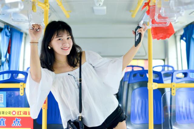 坐完公交车头晕恶心,第一次坐公交感悟