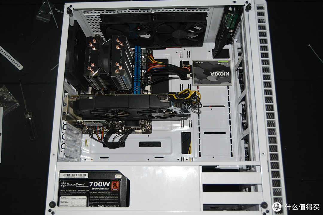 i545902080显卡,i57400配10603g显卡吃鸡测评