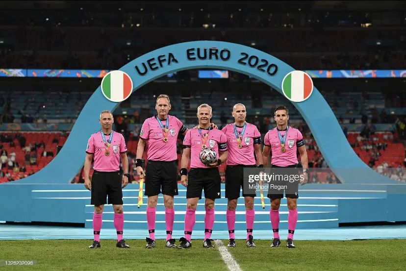 欧洲杯十大裁判,欧洲杯裁判名单总决赛