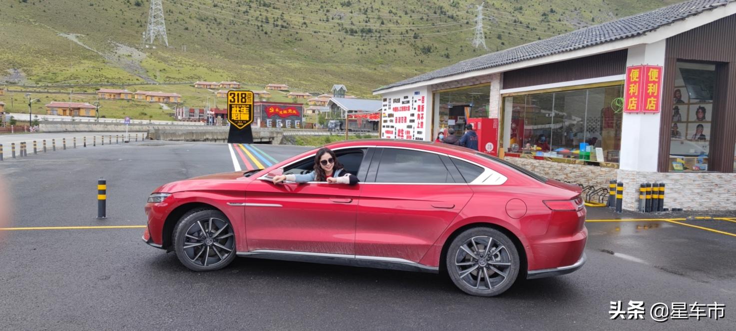 爱到处去玩的性格,成都夫妻开汉ev