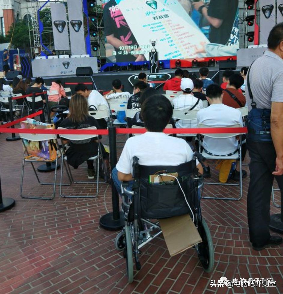 轮椅电脑竞技,装机大赛作品