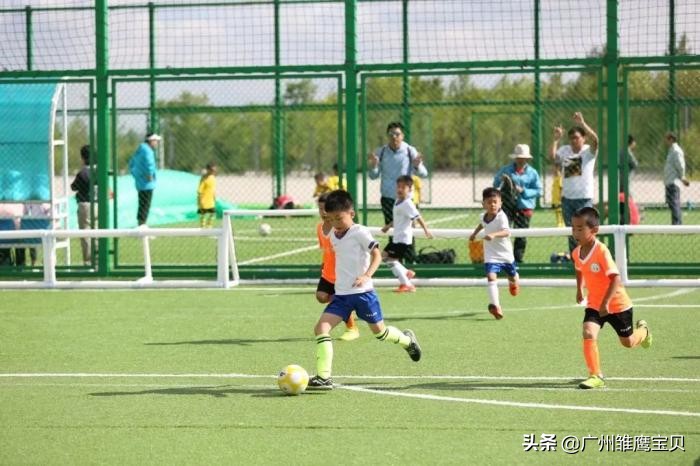 雏鹰宝贝幼儿园足球,足球特色示范幼儿园如何实施