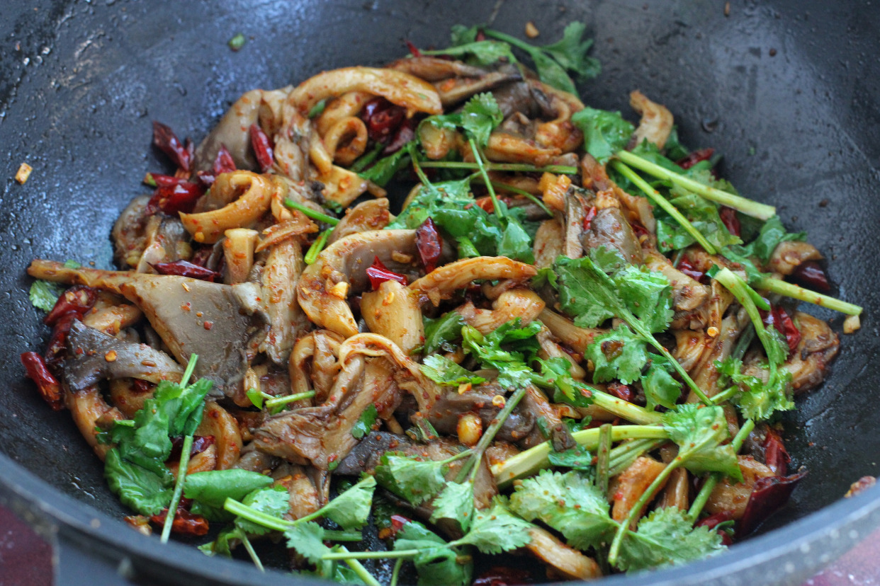 完胜夜市路边摊,秒杀烧烤摊的香辣孜然烤玉米