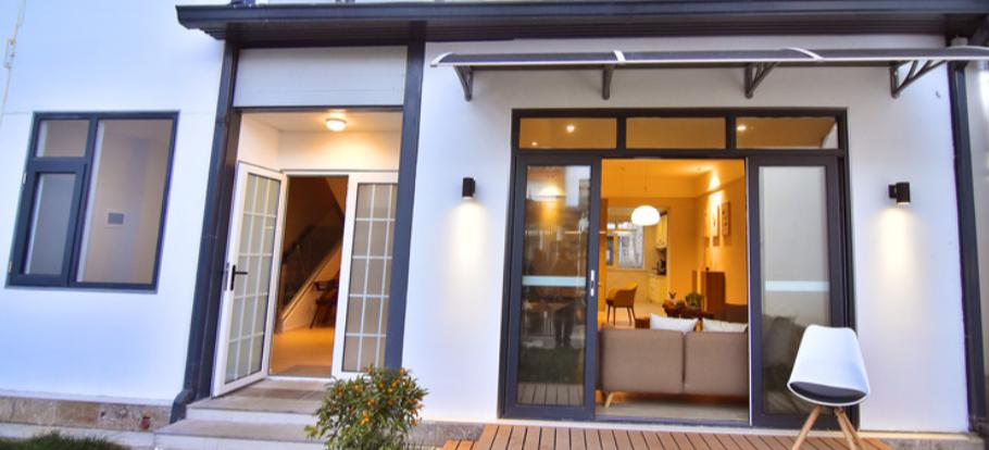 丽江白沙古镇住宿推荐,束河古镇三天两晚住宿团购