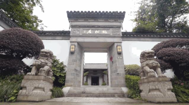 6亩8个卧室，上千万园林，200吨红木，1.6亿江南大户竟是这样的？