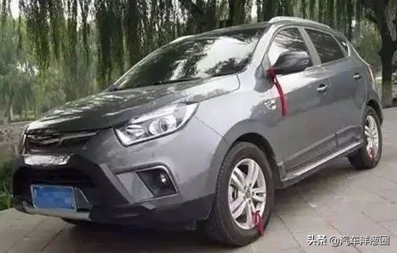 情人节开大奔接女朋友，拉开车门她却说要分手？！