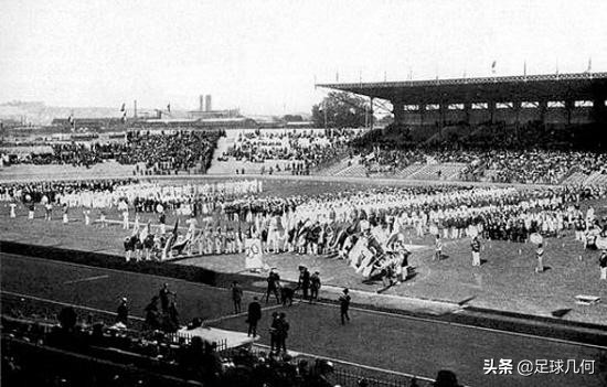 瑞士人的脑袋，牛的膀胱，这些都是现代足球曾经的模样