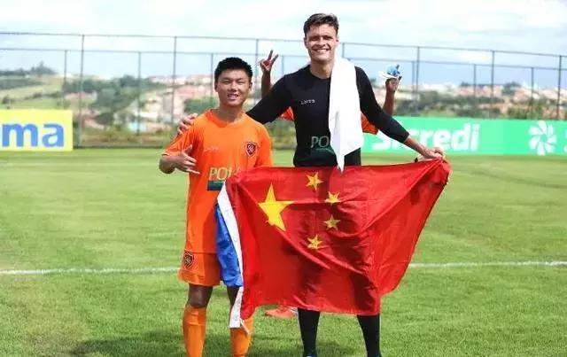 为了拯救中国足球？鲁能欲接盘负债4000万的英国百年球队！