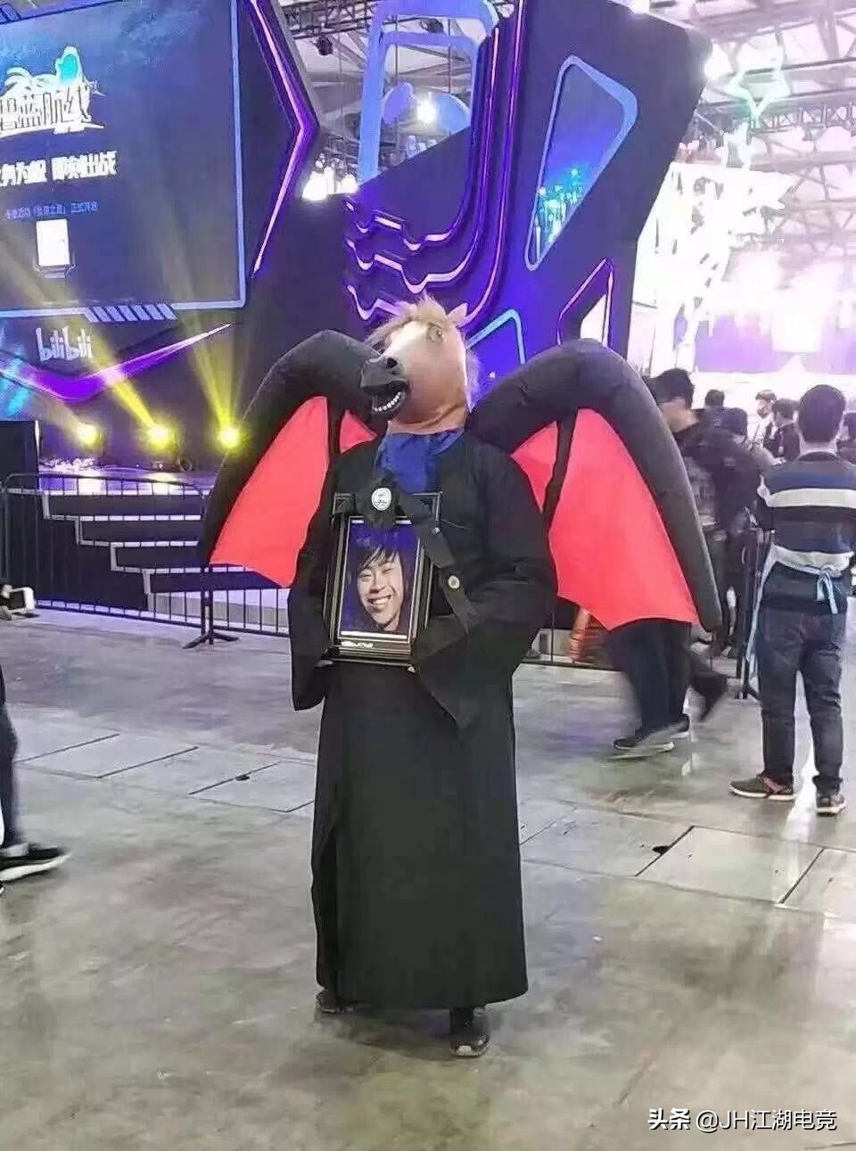 电竞选手到底是干什么的,电竞选手到底做什么